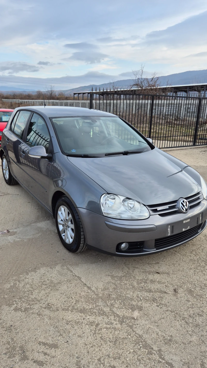 VW Golf 1.9, снимка 1 - Автомобили и джипове - 49185795