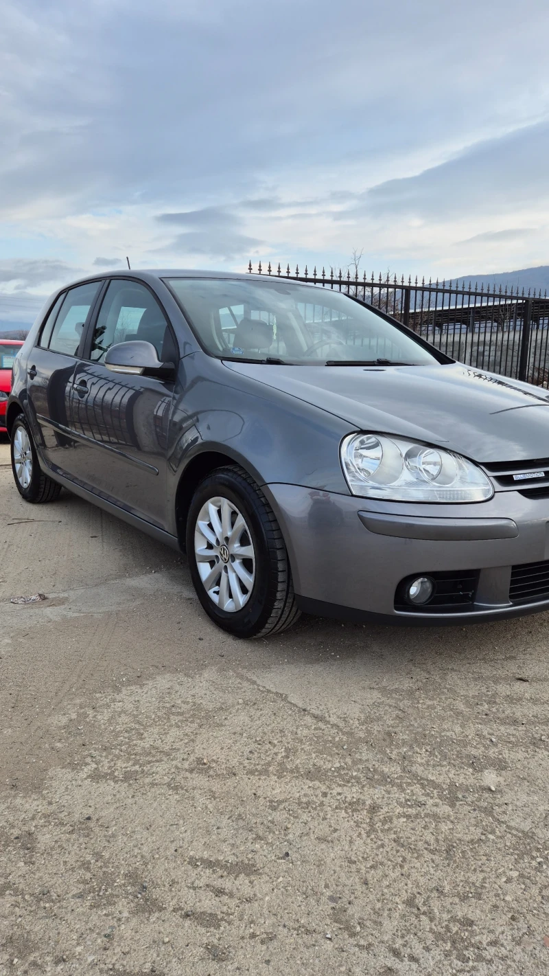 VW Golf 1.9, снимка 3 - Автомобили и джипове - 49185795