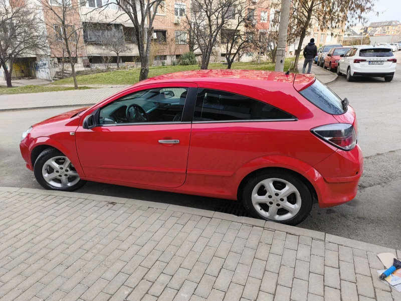 Opel Astra, снимка 12 - Автомобили и джипове - 49247184