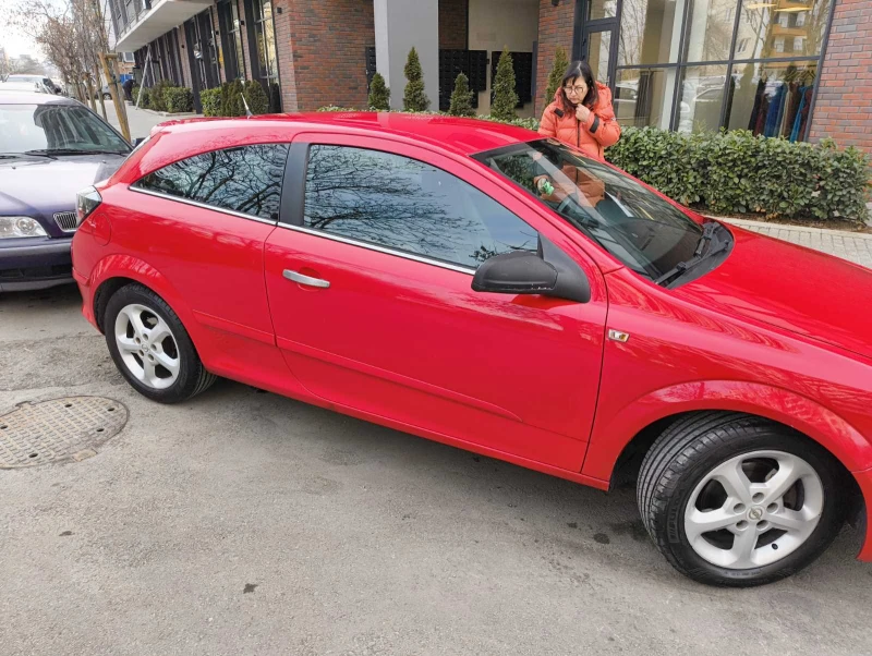 Opel Astra, снимка 2 - Автомобили и джипове - 49247184