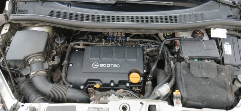 Opel Meriva, снимка 13 - Автомобили и джипове - 51913292