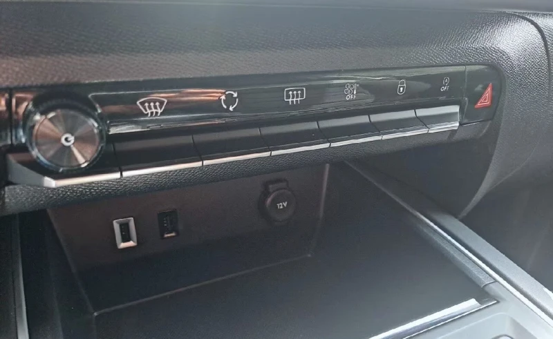 Citroen C5 PURE-TECH/131HP/HUD/LED/360/KLESS/DIGI/CPLAY/628g, снимка 8 - Автомобили и джипове - 52537508