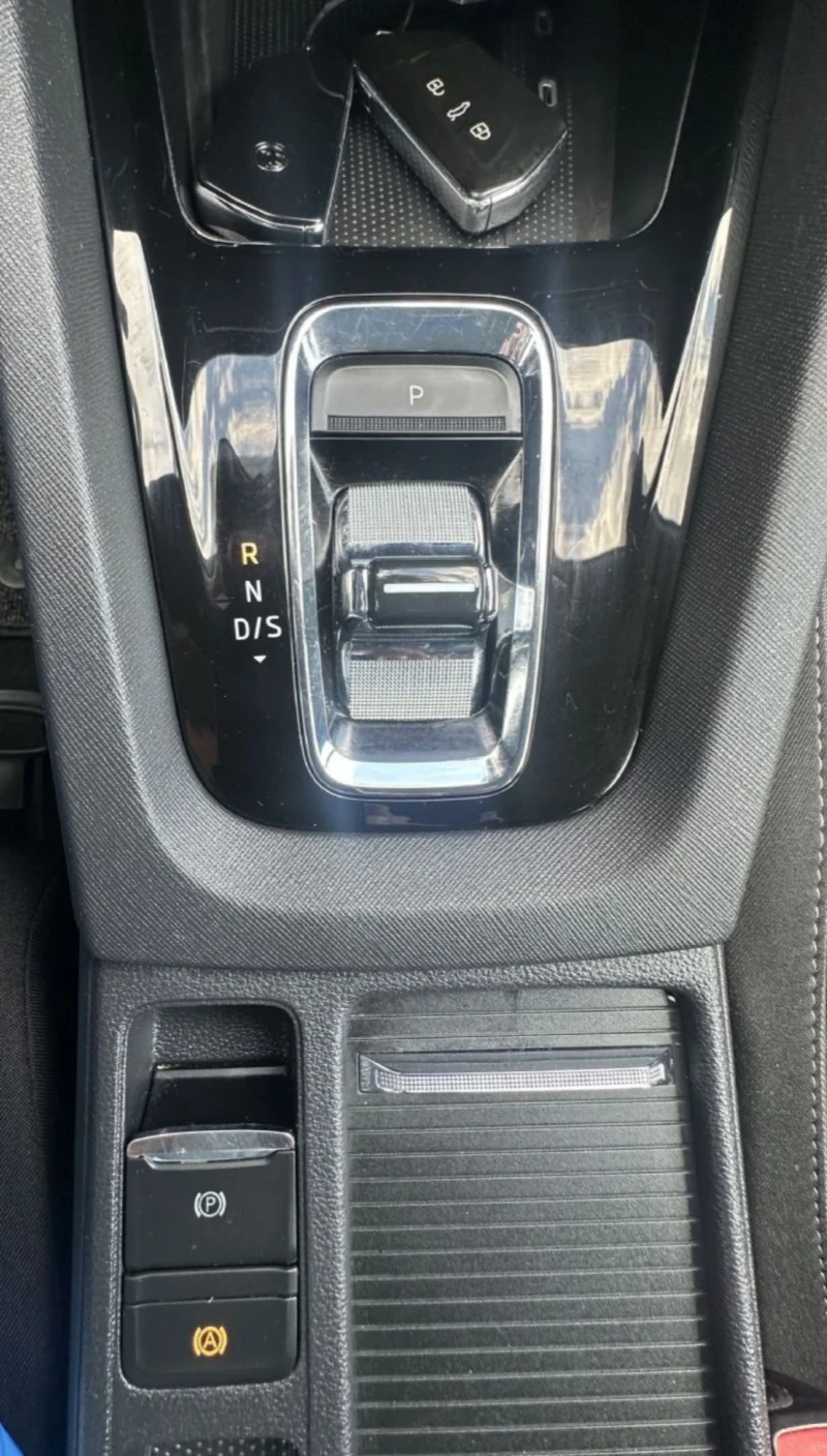 Skoda Octavia 1.4 TSI PHEV DSG.KAMERA.NAVI.LED.MATRIX, снимка 7 - Автомобили и джипове - 52777034