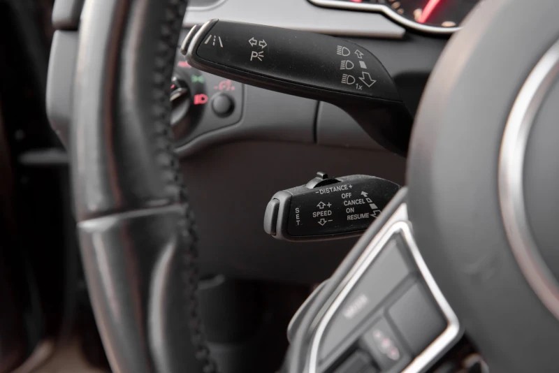 Audi A5 2.0T/QUATTRO/CARPLAY/DISTR, снимка 16 - Автомобили и джипове - 52825178
