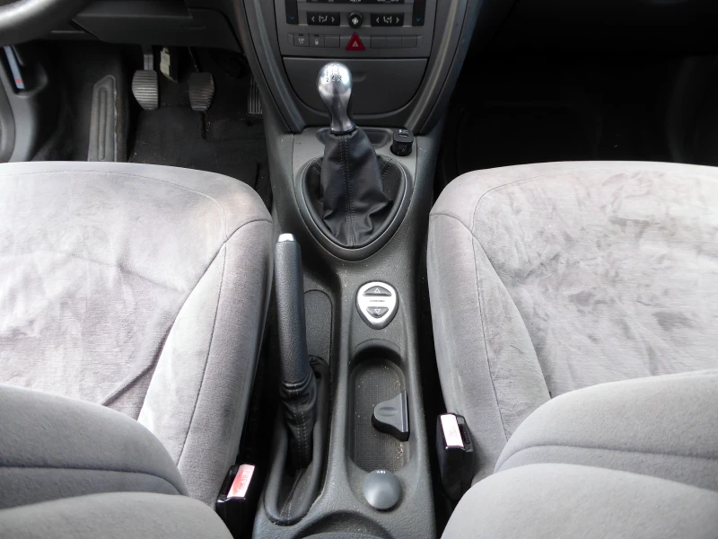 Citroen C5 1.6 HDI, снимка 10 - Автомобили и джипове - 53060747