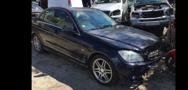 Mercedes-Benz C 220 220cdi, снимка 1 - Автомобили и джипове - 40454984