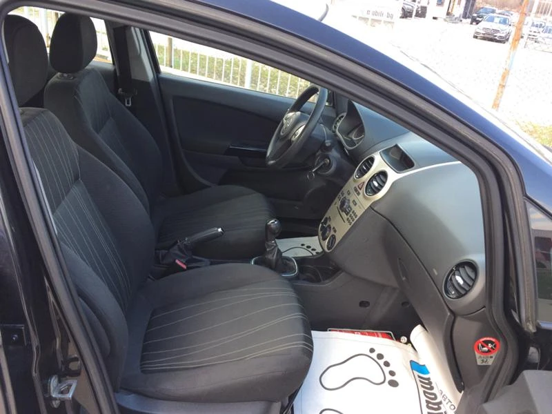 Opel Corsa 1.3 CDTI, снимка 13 - Автомобили и джипове - 30099185