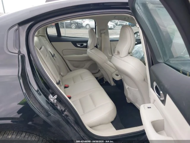 Volvo S60 T6 MOMENTUM - изображение 10