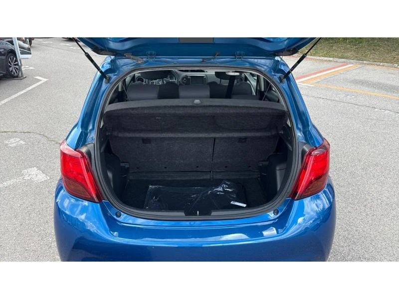 Toyota Yaris 1.5HSD LUNA, снимка 10 - Автомобили и джипове - 54626662