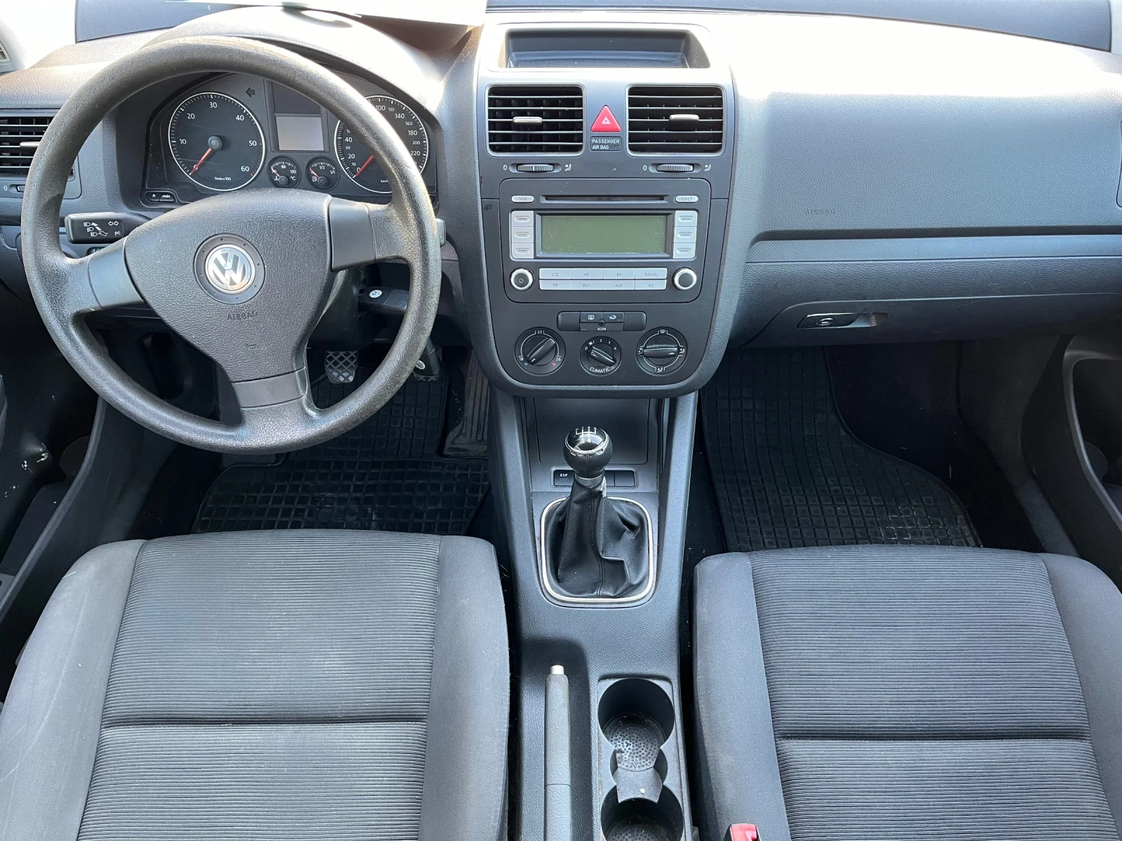 VW Golf 1, 9 TDI - изображение 8