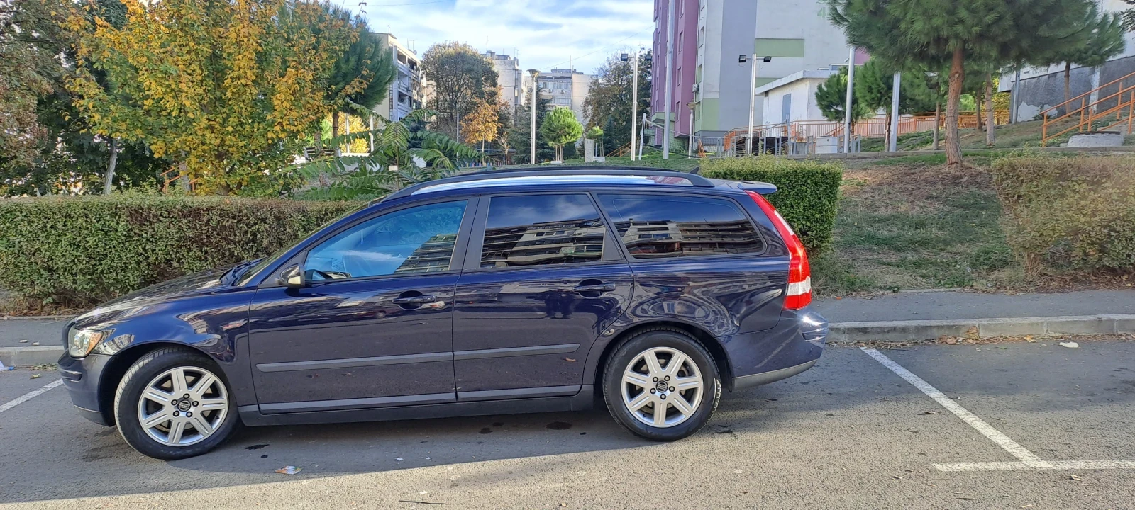 Volvo V50  - изображение 2