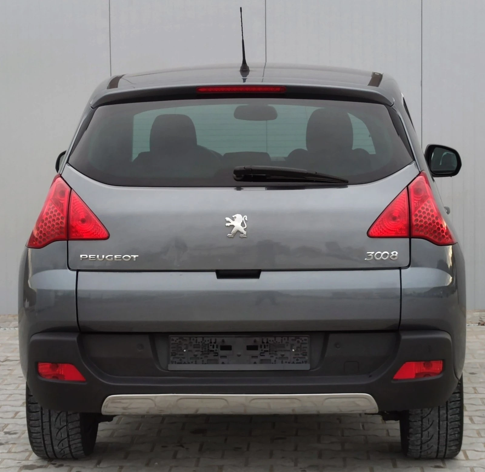 Peugeot 3008 1.6HDI* 112к.с* Head Up* NAVI*  - изображение 4