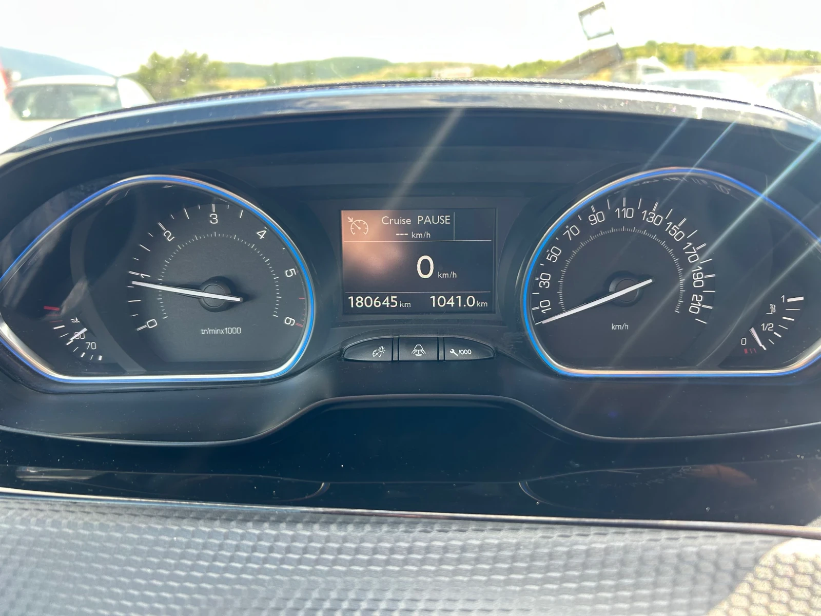 Peugeot 2008 1.6HDI 99k.c euro6 - изображение 10