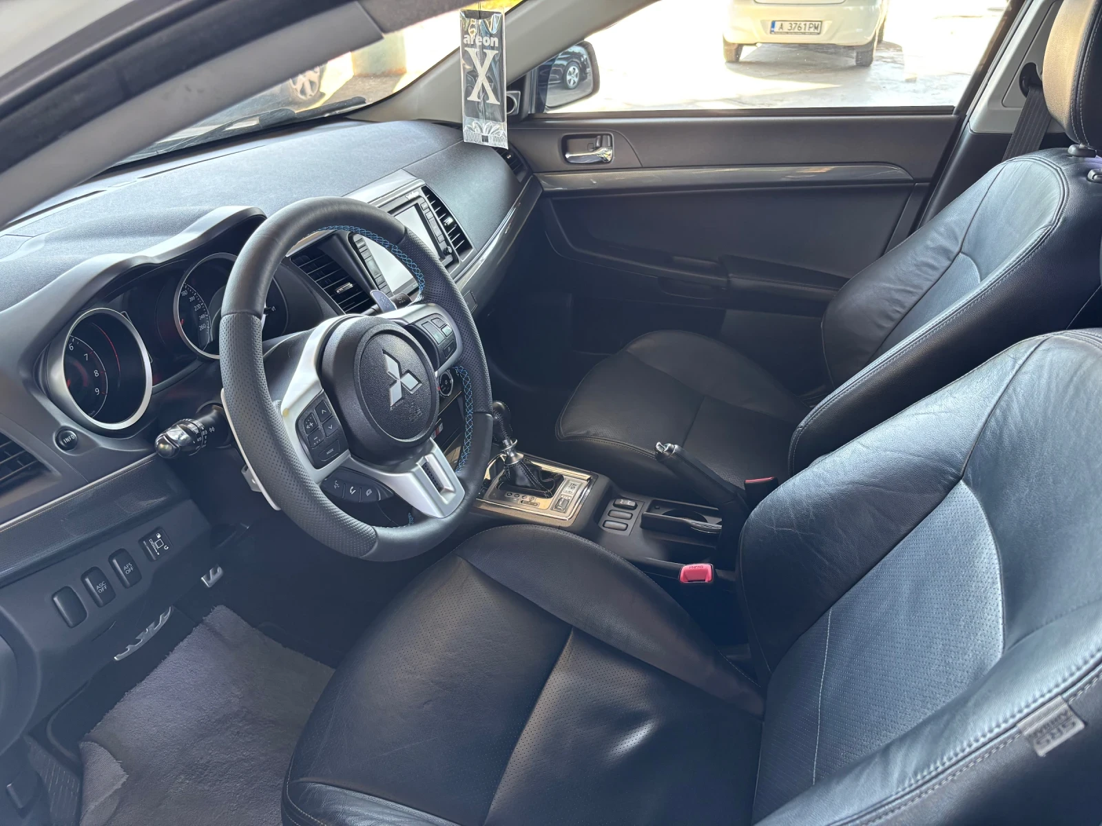 Mitsubishi Lancer  - изображение 5