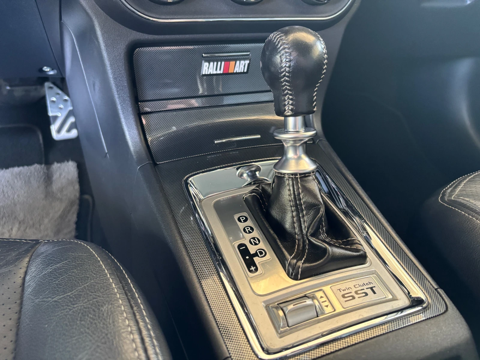 Mitsubishi Lancer  - изображение 8