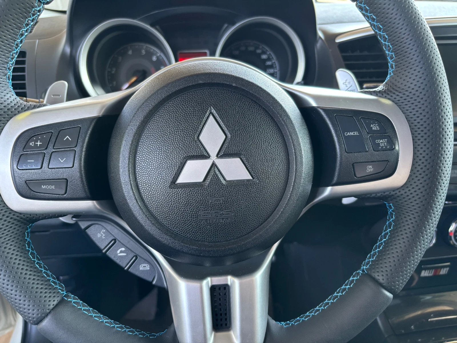 Mitsubishi Lancer  - изображение 7