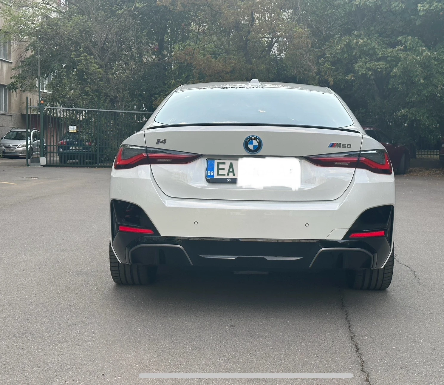 BMW i4 M50 - изображение 3