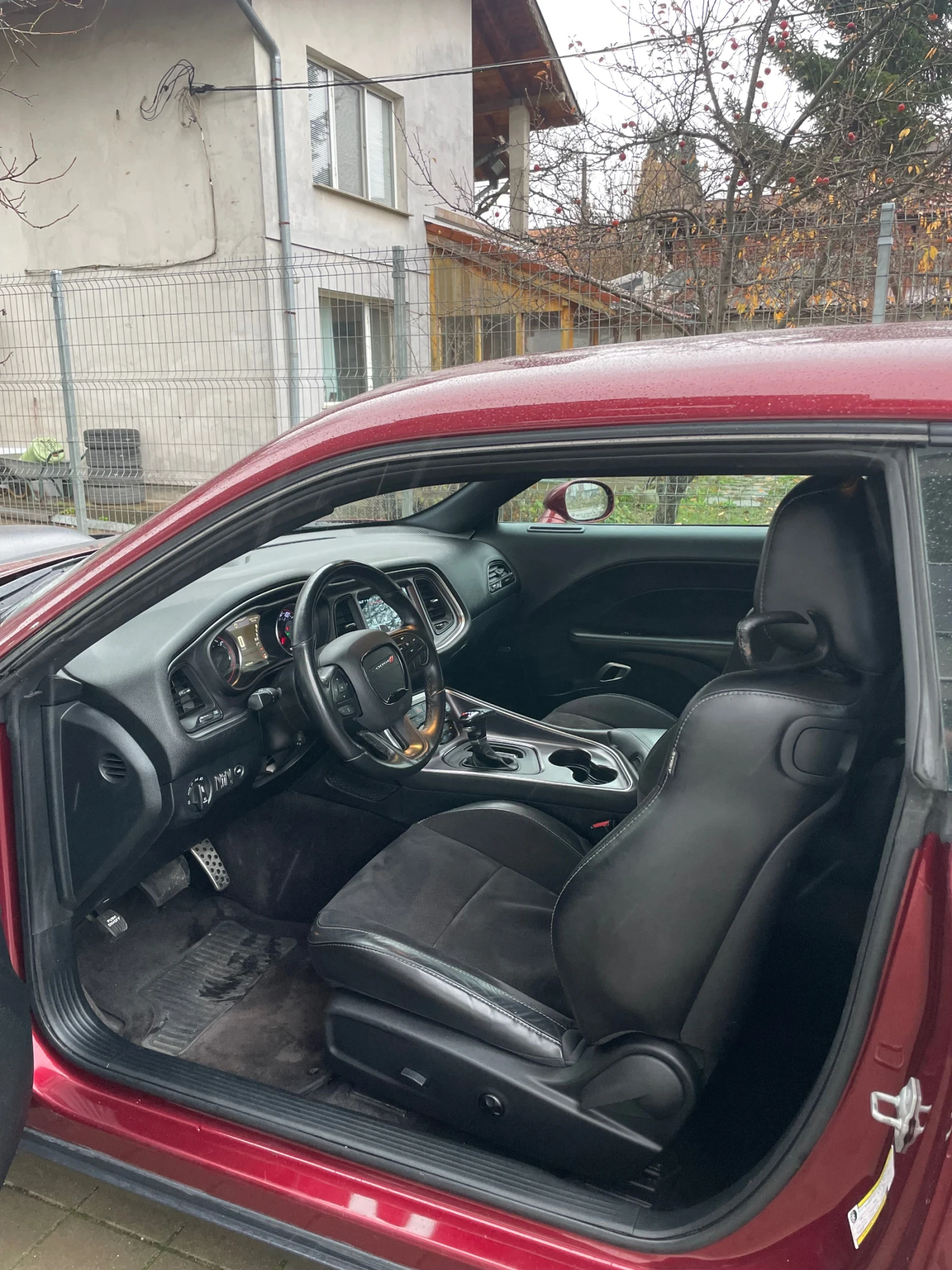 Dodge Challenger 5.7   | Mobile.bg   7