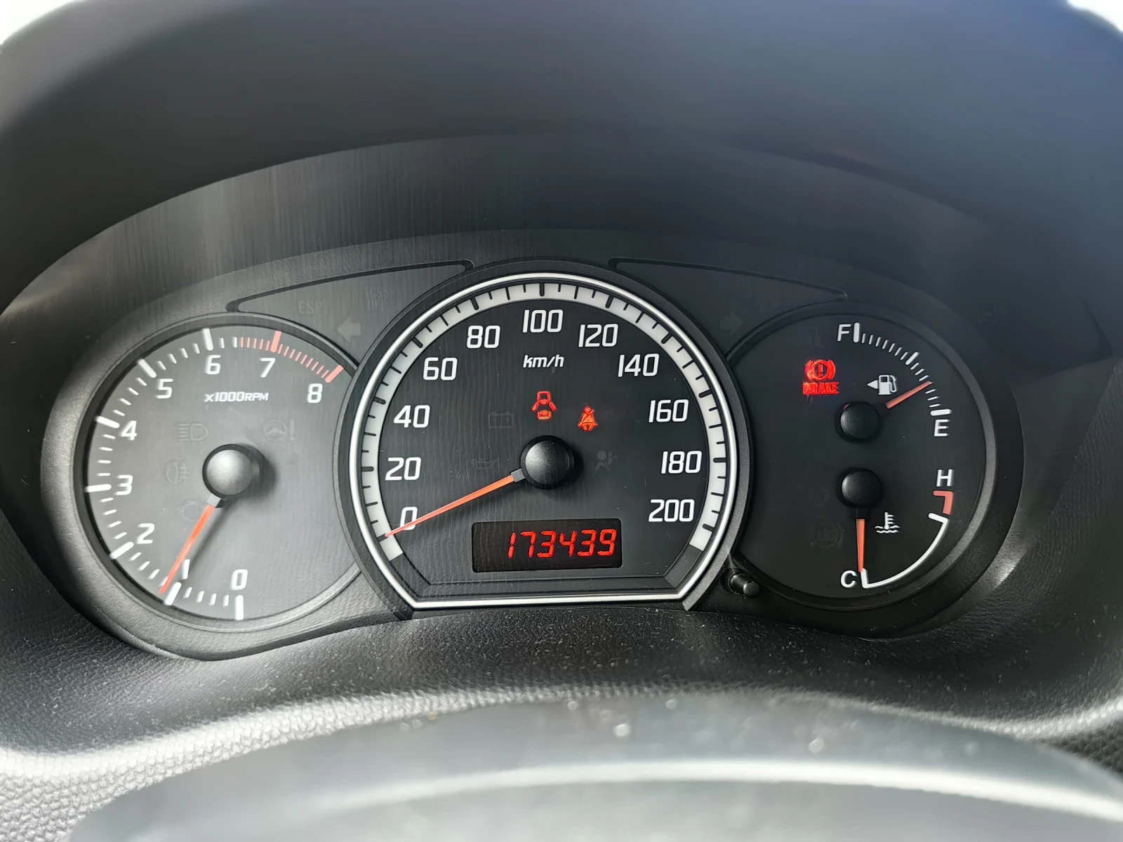 Suzuki Swift 1.3i 16V | Mobile.bg   9