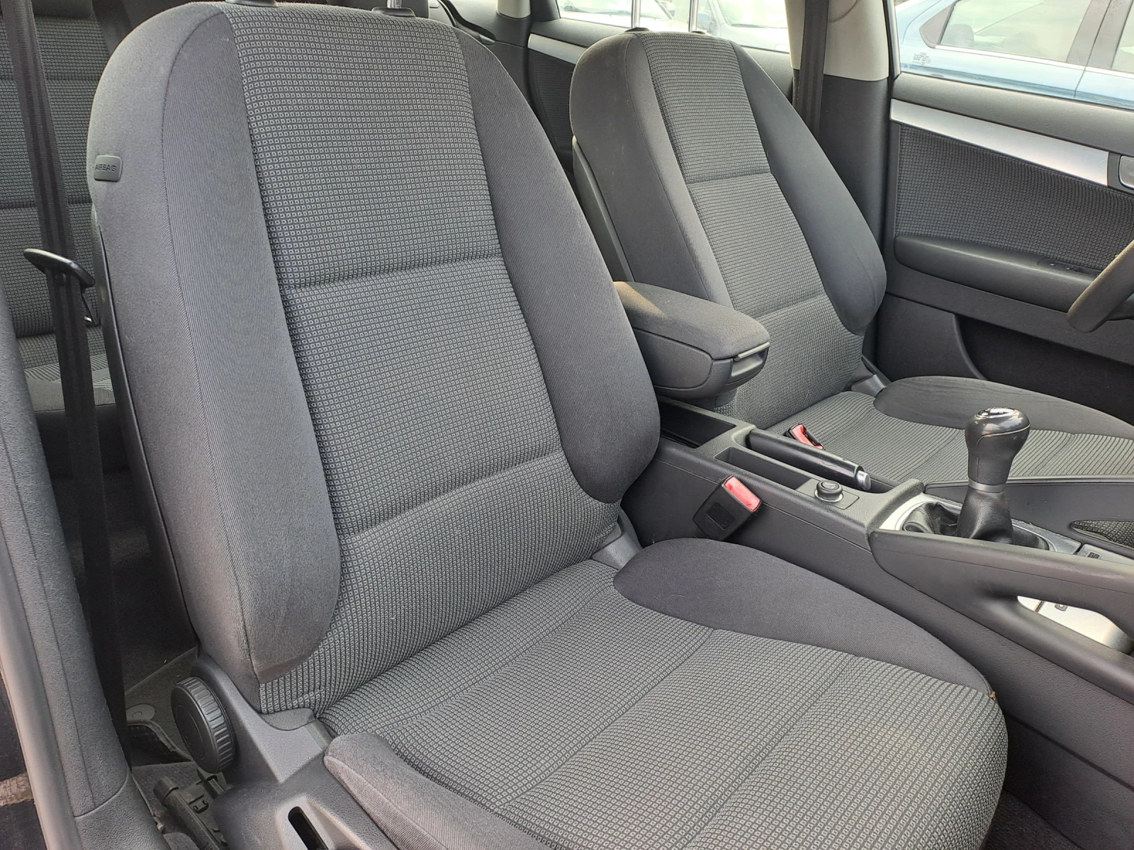 Audi A3 1, 6i, 102,  | Mobile.bg   11