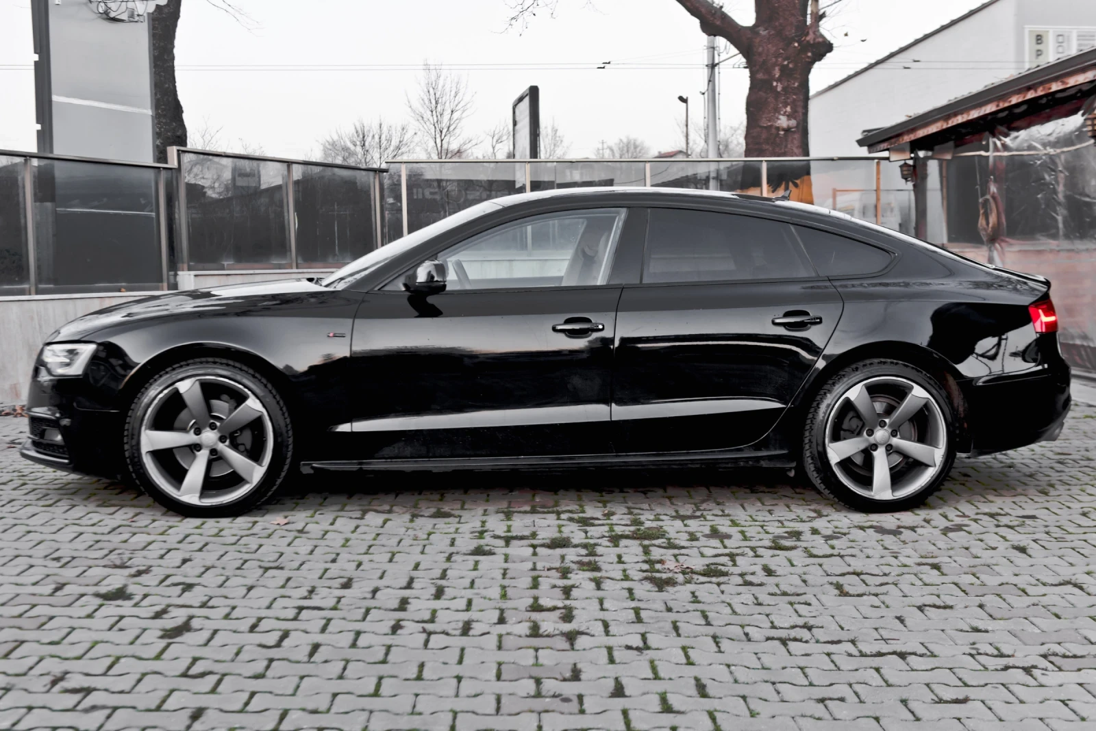 Audi A5 2.0T/QUATTRO/CARPLAY/DISTR | Mobile.bg � ����������� 4