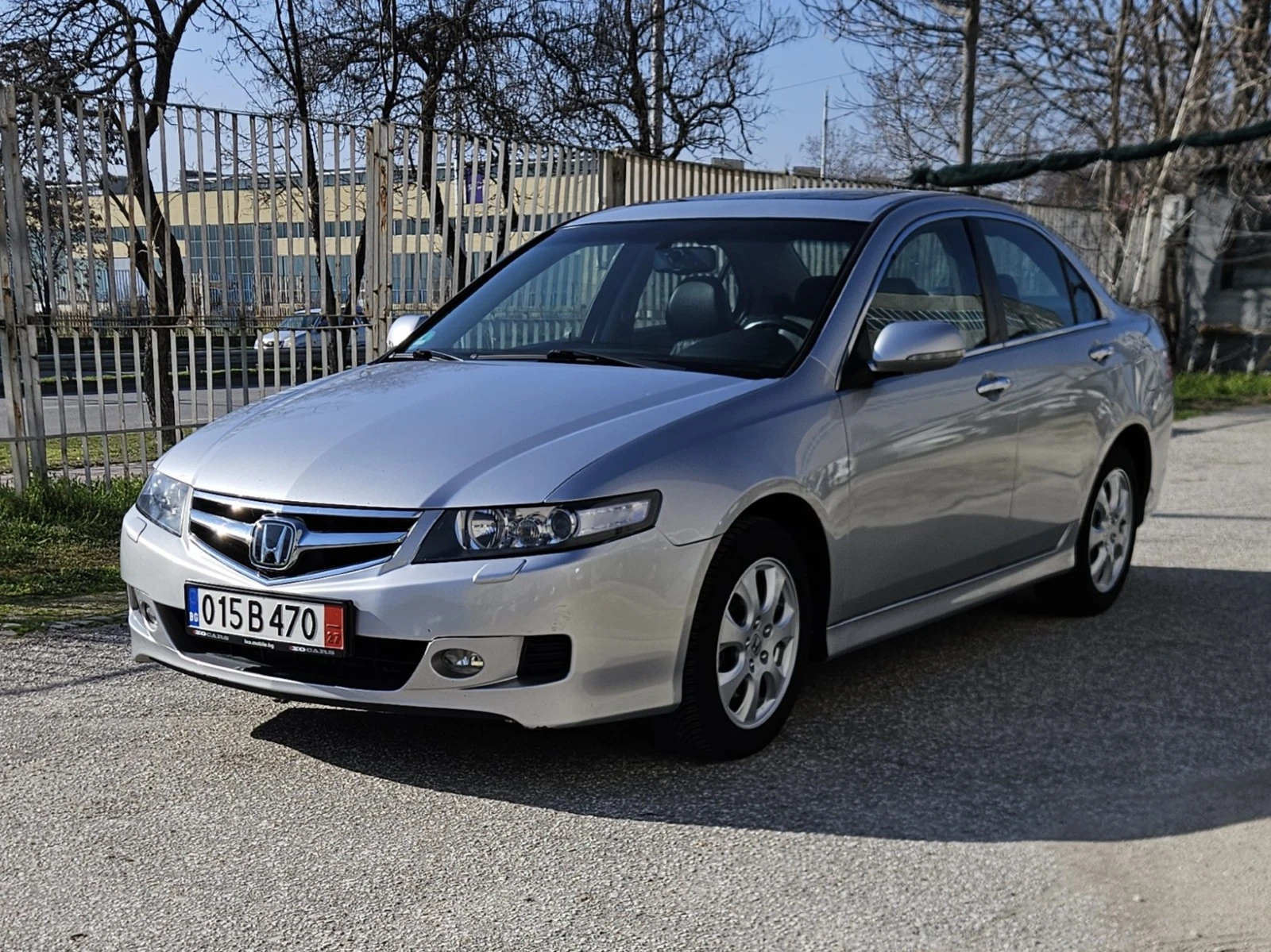 Honda Accord 2.4i-VTEC Distronic NAVI TUV 2027г.