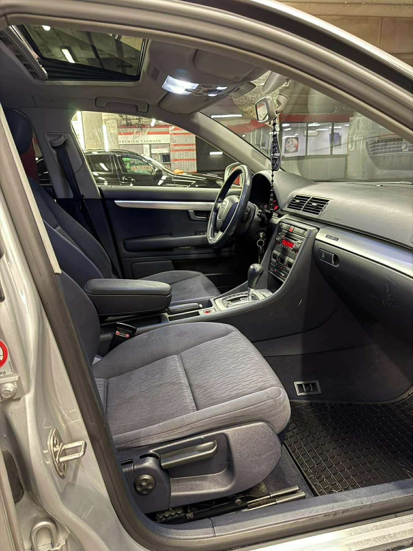 Audi A4, снимка 5 - Автомобили и джипове - 54154246