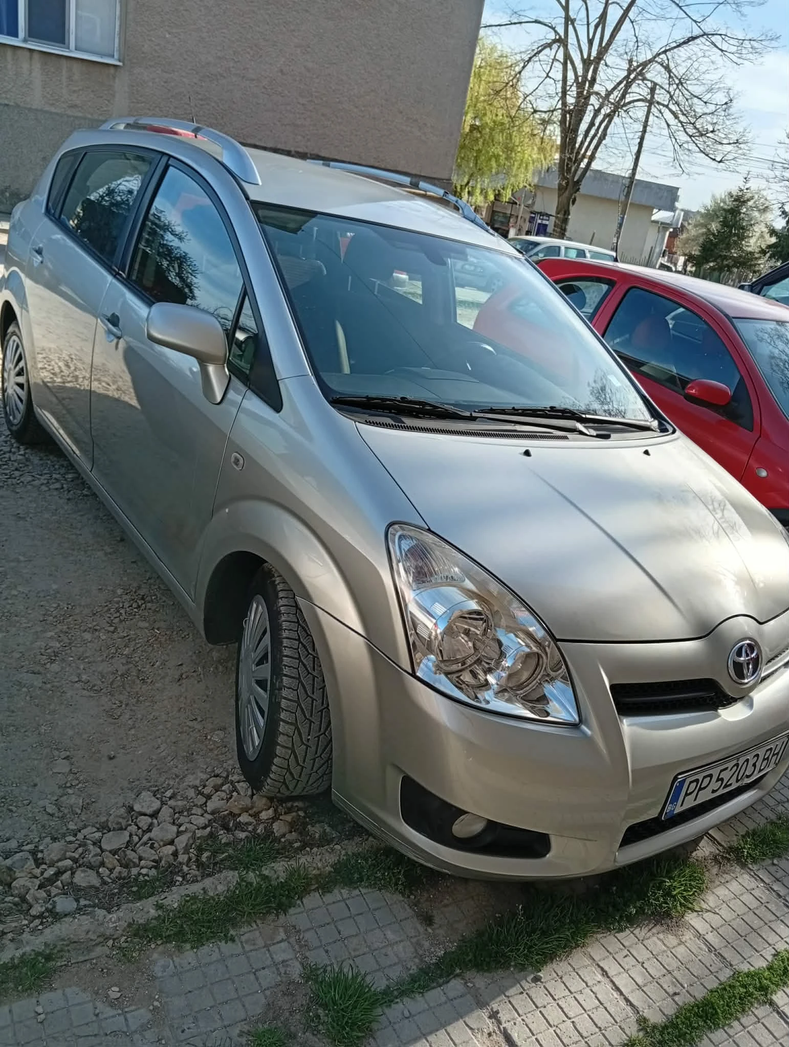 Toyota Corolla verso, снимка 2 - Автомобили и джипове - 54221329