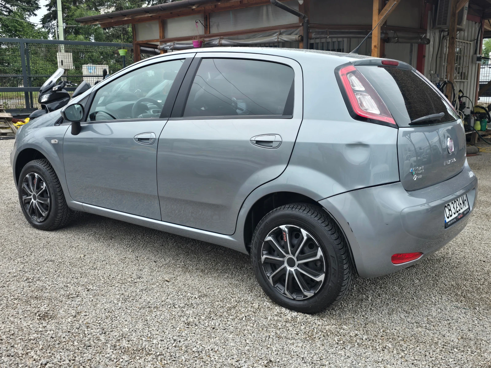Fiat Punto 1.4i/Ecofuel/Лизинг, снимка 7 - Автомобили и джипове - 54648566
