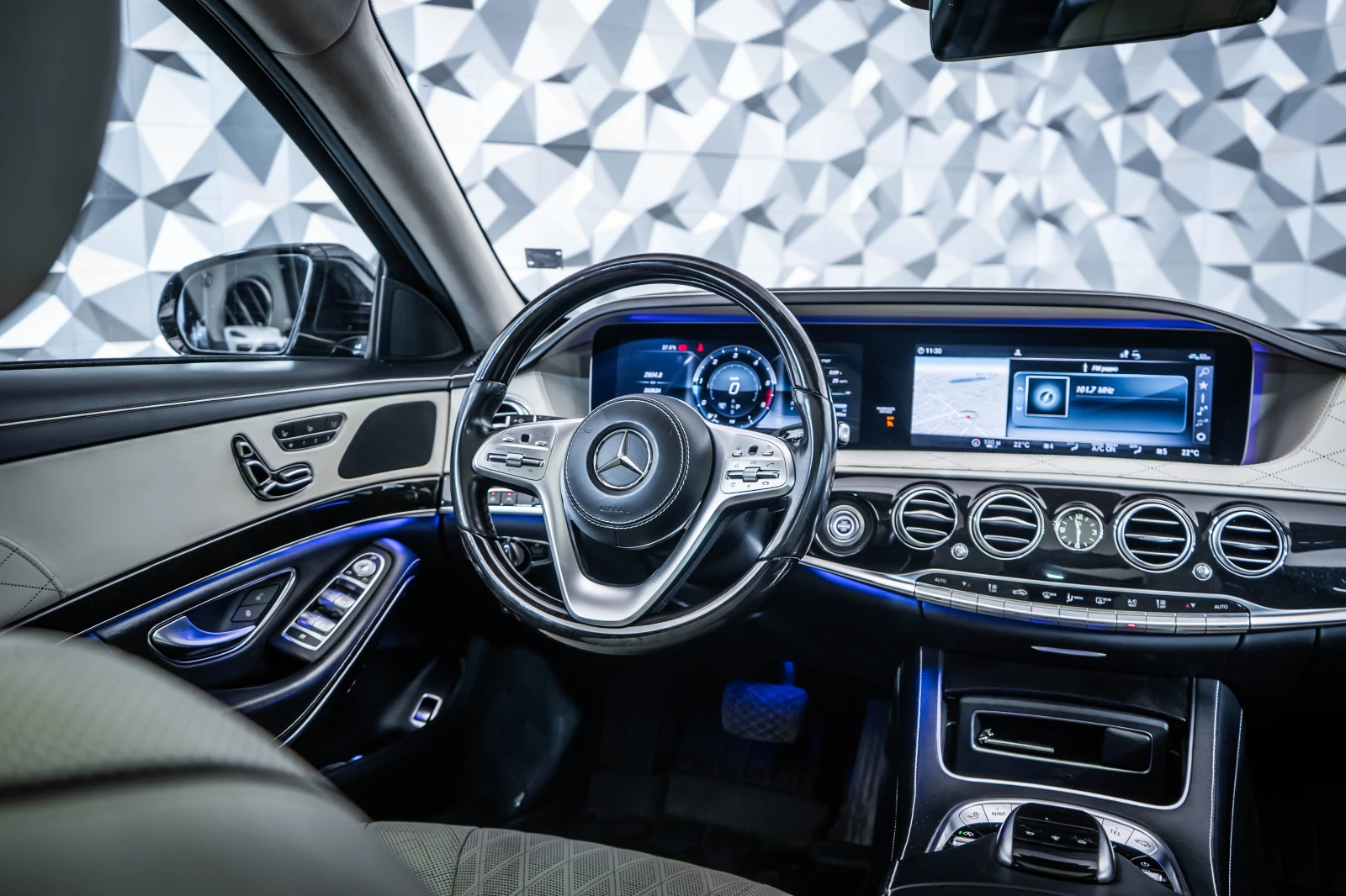 Mercedes-Benz S 350 d 4M Long* Pano* 360, снимка 10 - Автомобили и джипове - 54791220