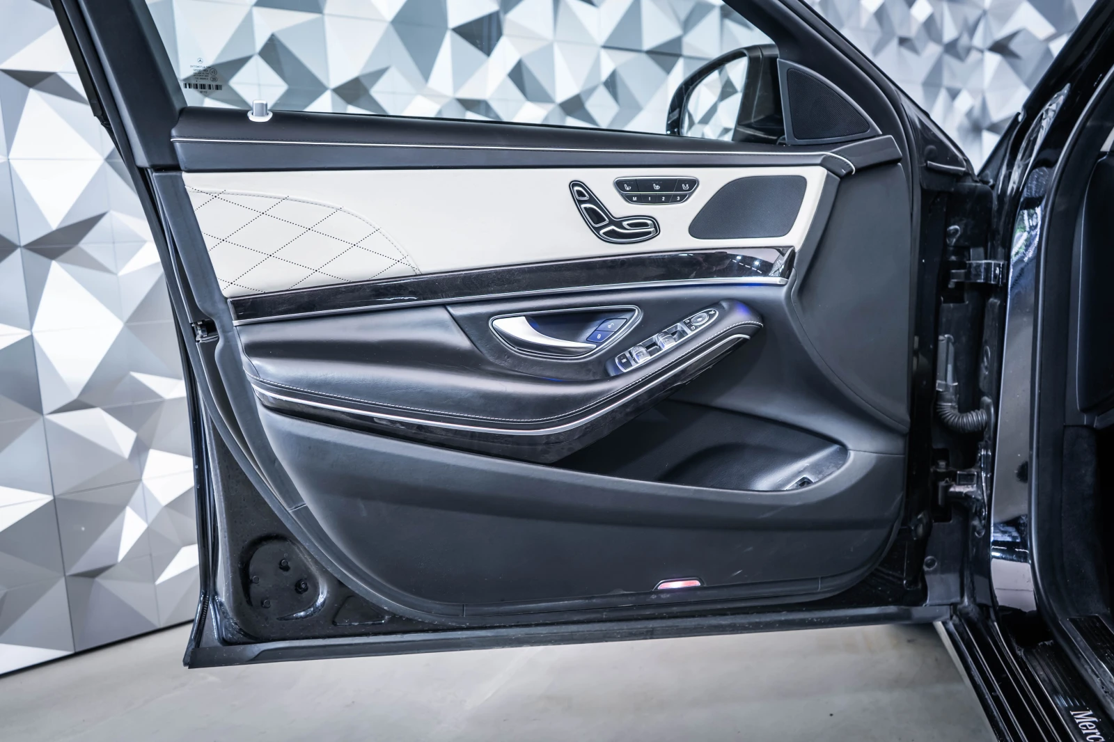 Mercedes-Benz S 350 d 4M Long* Pano* 360, снимка 7 - Автомобили и джипове - 54791220