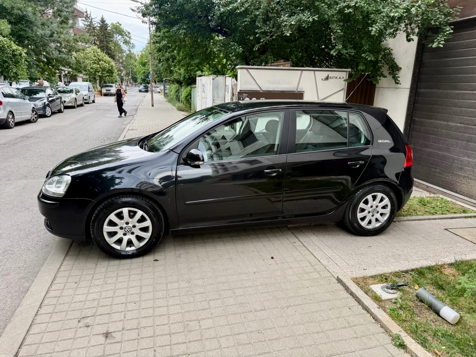 VW Golf 102кс-Газ.Инж/Goal Юбилеен/ЧистоНов! ВсичкиЕкстри, снимка 10 - Автомобили и джипове - 55212876