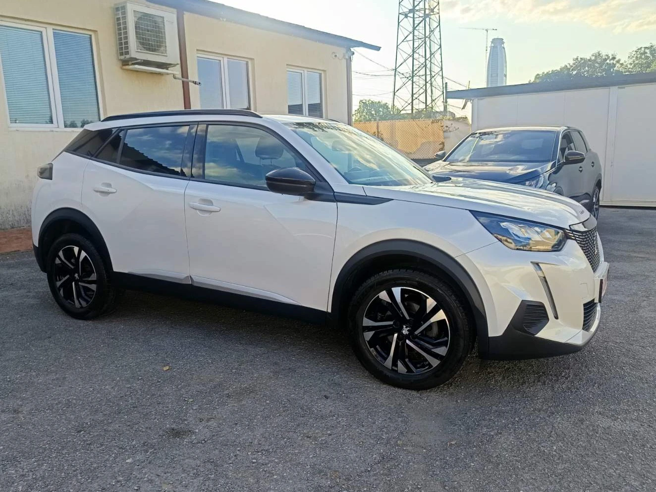 Peugeot 2008 Allure Pack 2022г. i-Cockpit , снимка 3 - Автомобили и джипове - 55450131