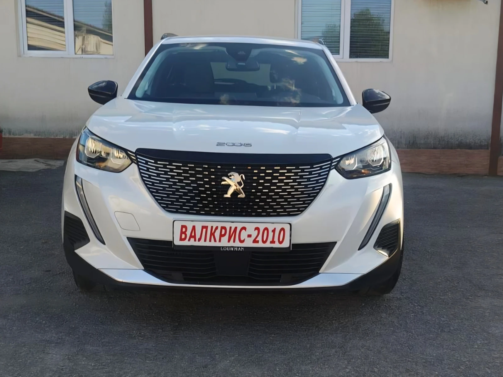 Peugeot 2008 Allure Pack 2022г. i-Cockpit 