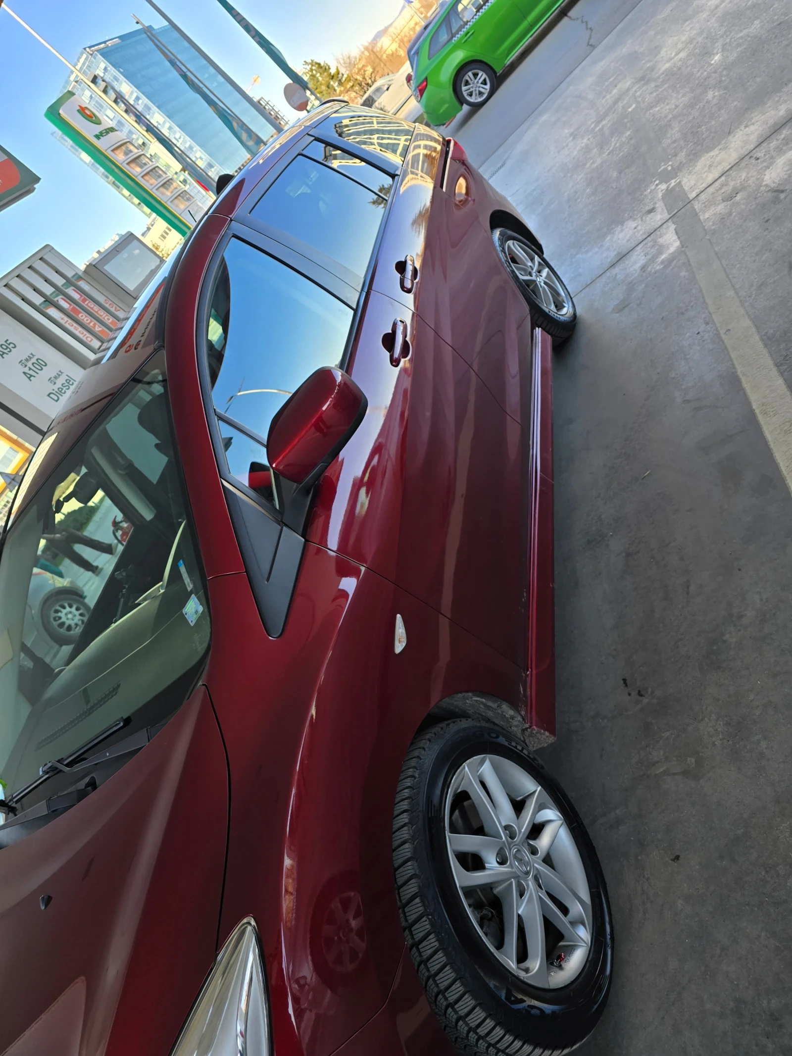 Mazda 5, снимка 9 - Автомобили и джипове - 55804945