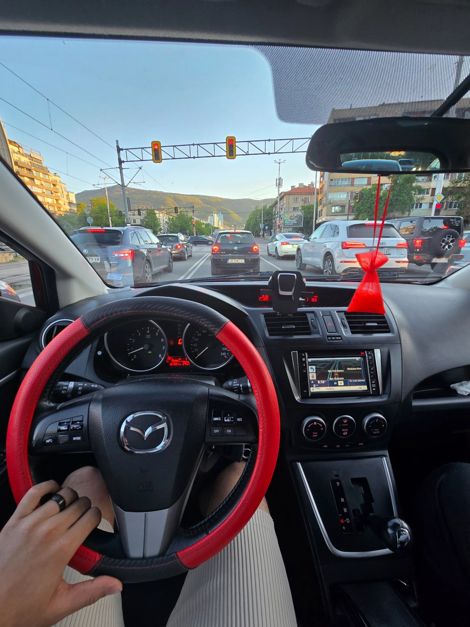 Mazda 5, снимка 17 - Автомобили и джипове - 56317500