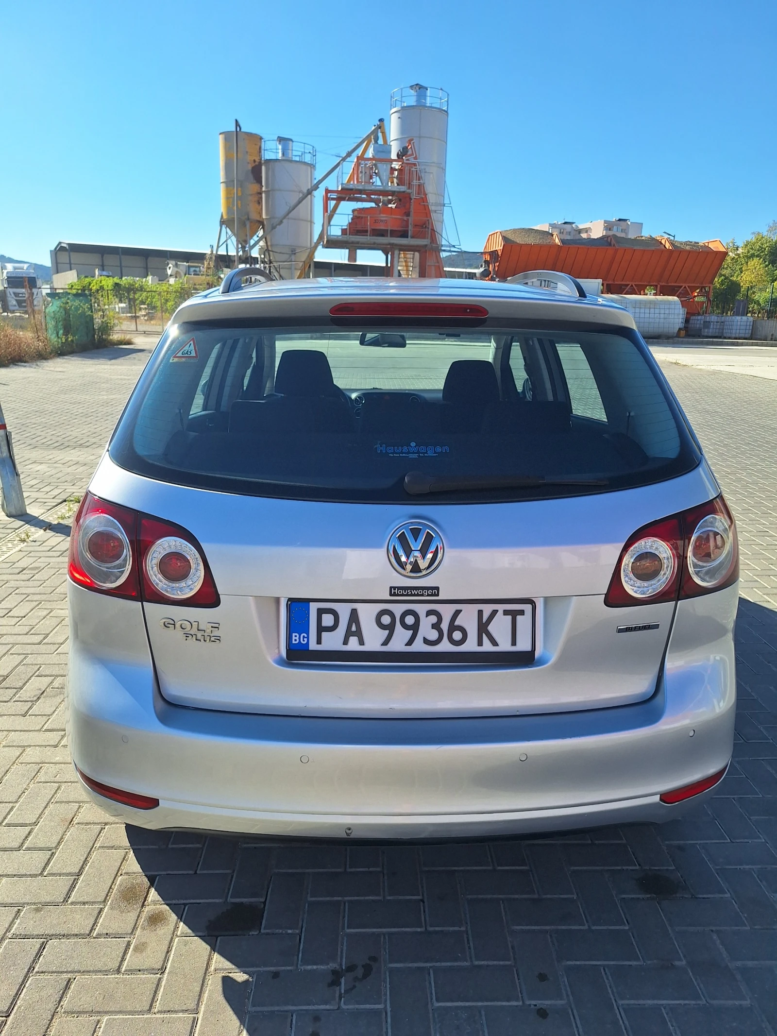 VW Golf Plus BiFuel, снимка 2 - Автомобили и джипове - 55963281