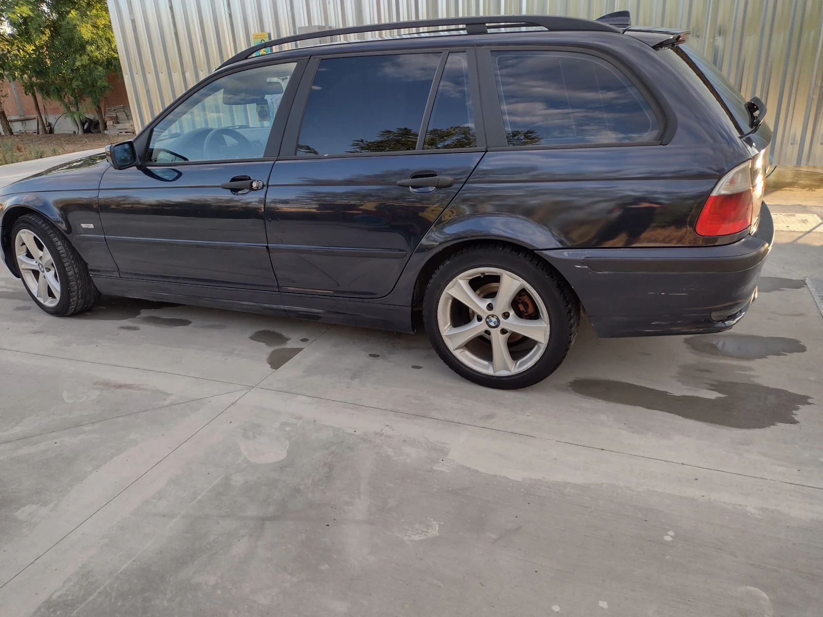 BMW 320, снимка 3 - Автомобили и джипове - 56567756