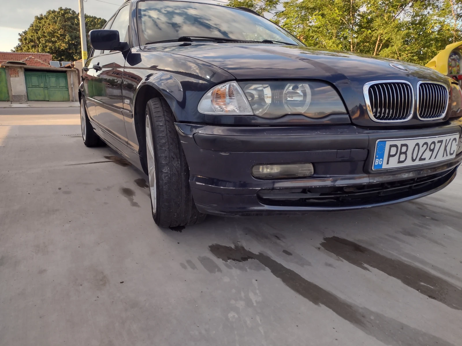 BMW 320, снимка 6 - Автомобили и джипове - 56567756