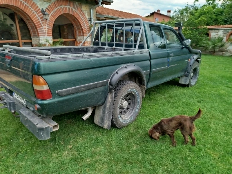 Mitsubishi L200 2, 5tdi, снимка 6 - Автомобили и джипове - 47193346