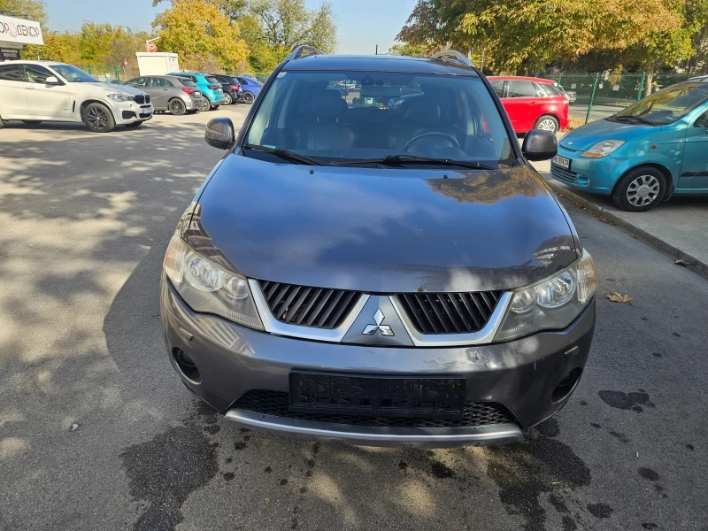 Mitsubishi Outlander 2.2DID 7места, снимка 2 - Автомобили и джипове - 47748647