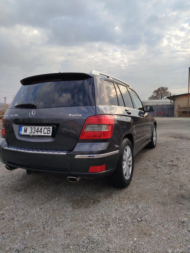 Mercedes-Benz GLK  250 Sport, снимка 8 - Автомобили и джипове - 48383711