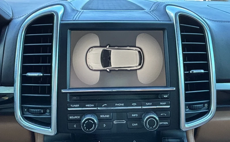 Porsche Cayenne 3.0D/V6/245К.С/PANORAMA/NARDO-GREY/TOP, снимка 12 - Автомобили и джипове - 52295097