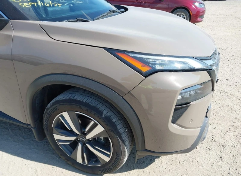 Nissan Rogue SL 27000км, снимка 12 - Автомобили и джипове - 52865066