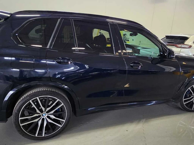 BMW X5 40i LAZER/HEADUP/NAVY/HARMAN KARDON/M ПАКЕТ, снимка 8 - Автомобили и джипове - 52879807