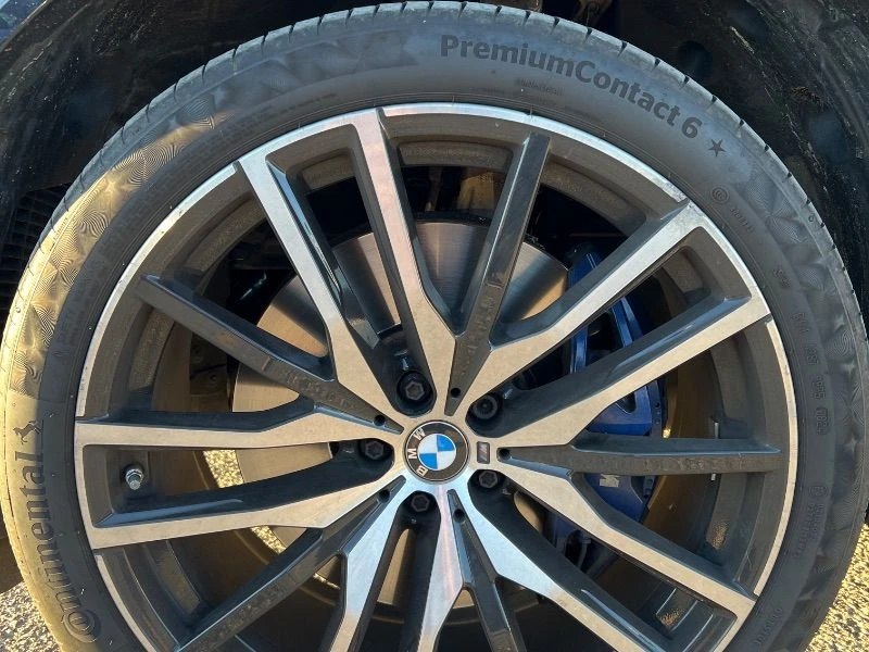 BMW X5 40i LAZER/HEADUP/NAVY/HARMAN KARDON/M ПАКЕТ, снимка 11 - Автомобили и джипове - 52879807