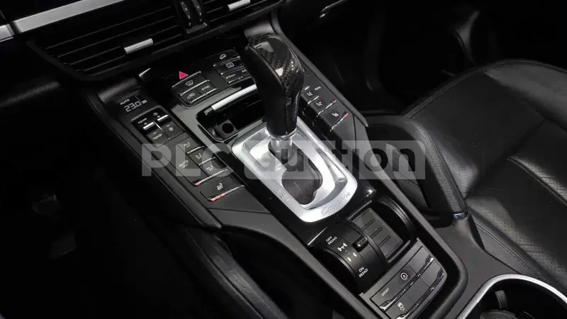 Porsche Cayenne 3.0| ВЪЗДУХ| ПОДГРЕВ| ВКЛ. ТЕХНОТЕСТ, снимка 6 - Автомобили и джипове - 54669373