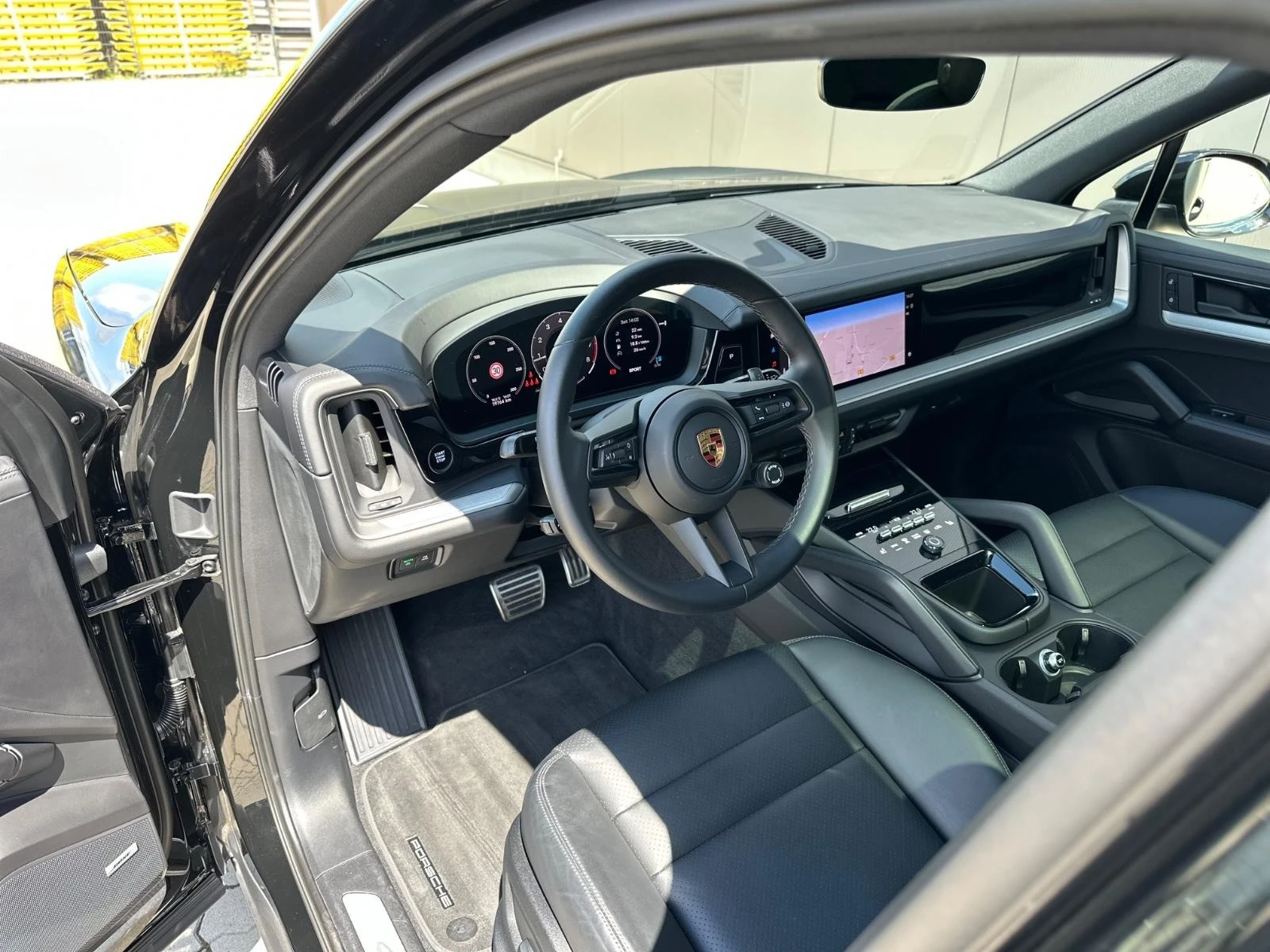 Porsche Cayenne S* DISTR* PANO* LED* BOSE* MEMORY*  - изображение 5