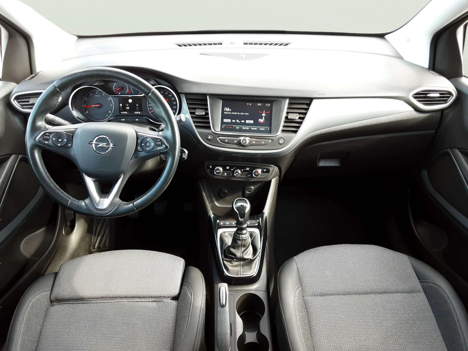 Opel Crossland X 1.5 - изображение 10