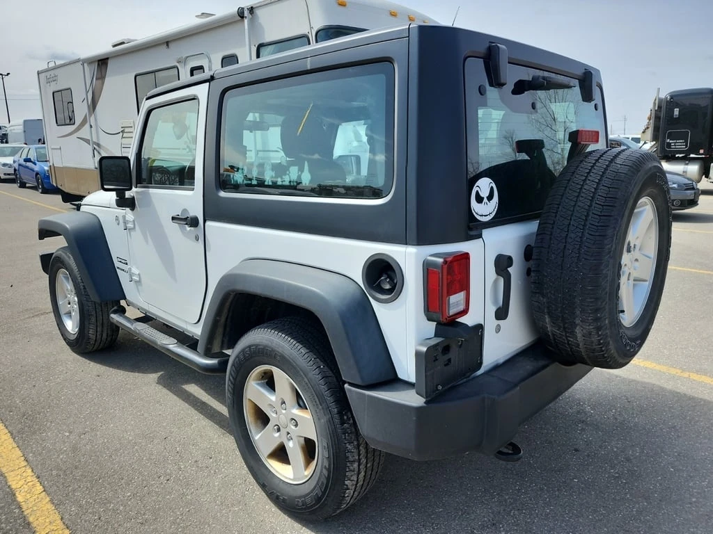 Jeep Wrangler * SPORT * CARFAX * БЕЗ ПЪРВОНАЧАЛНА ВНОСКА - изображение 4